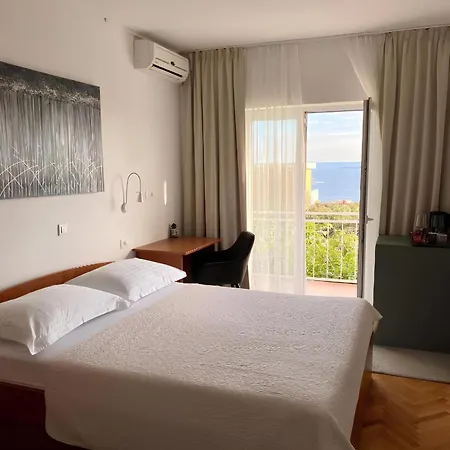 Accommodation Ventus Baska Voda Exterior photo