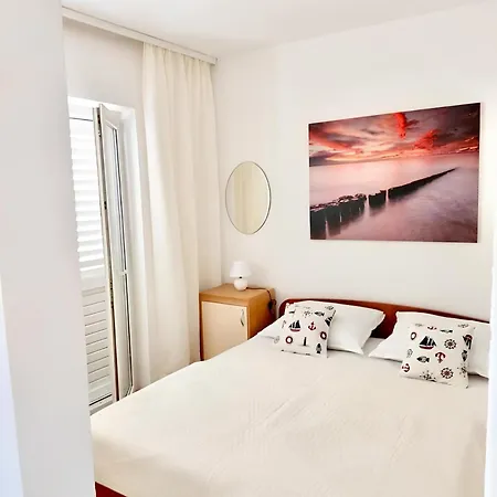 Accommodation Ventus Baska Voda Exterior photo