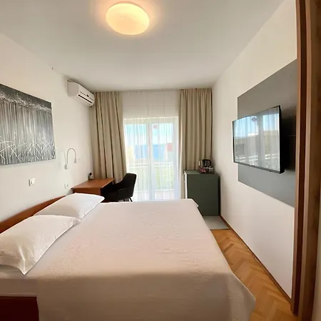Accommodation Ventus Baska Voda Exterior photo